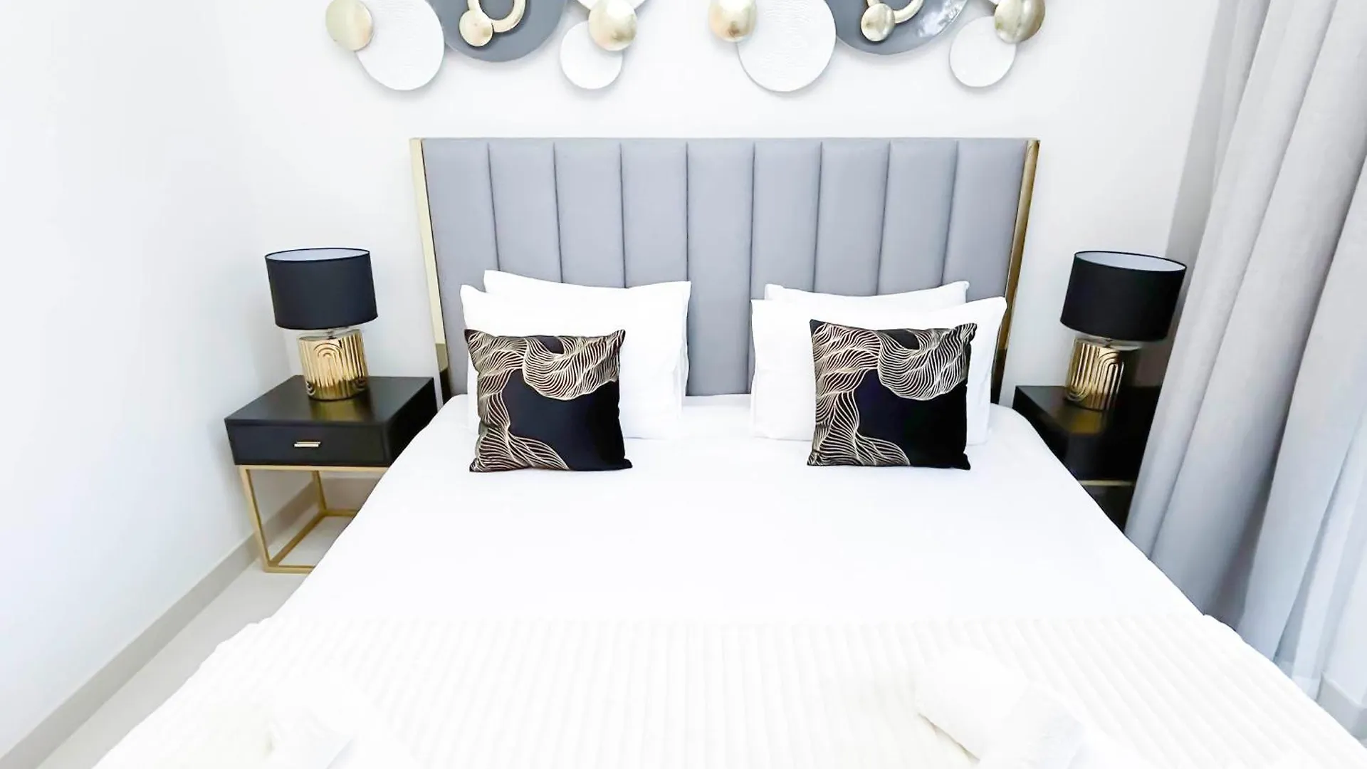 Stunning Burj Crown 2Bedroom With Balcony & View Dubai Apartment