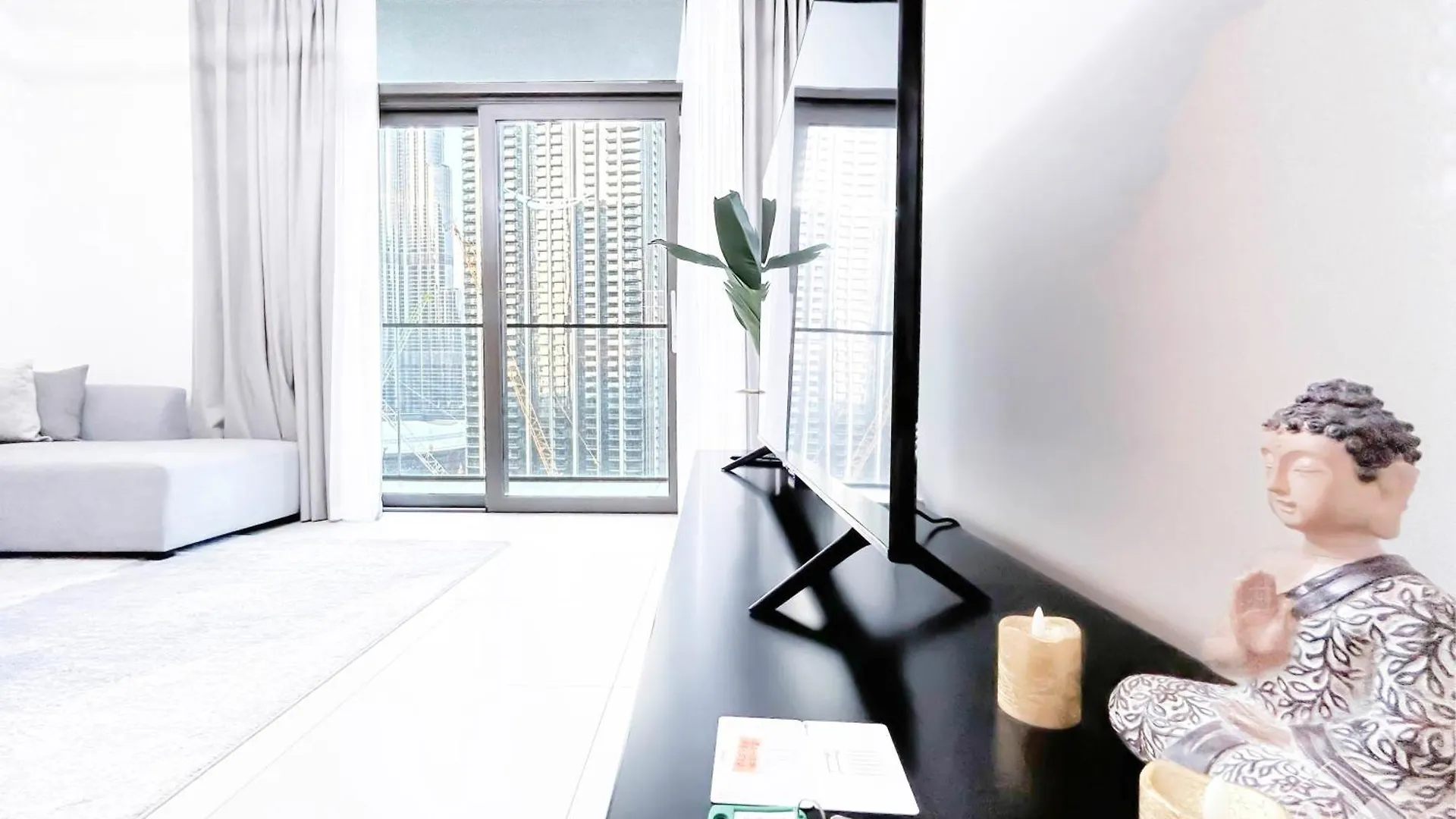 Stunning Burj Crown 2Bedroom With Balcony & View Dubai