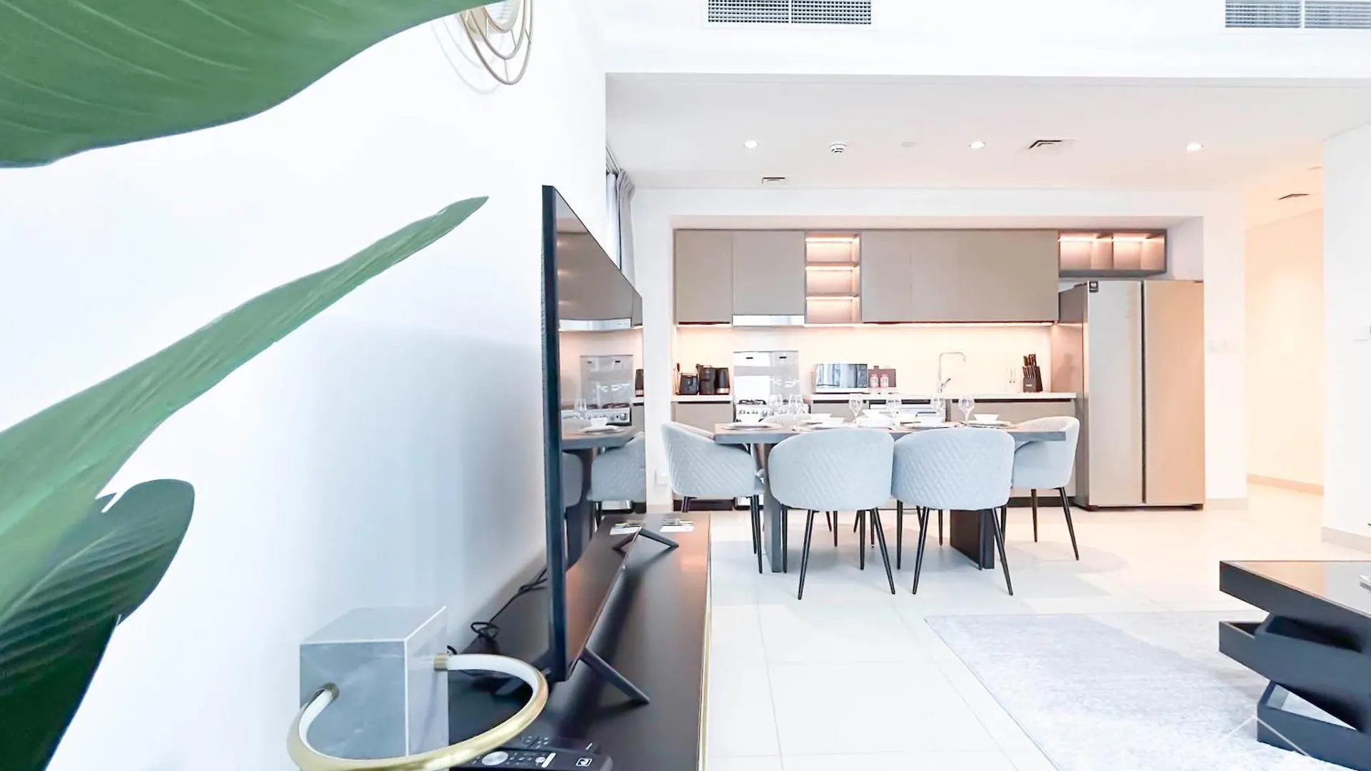 Stunning Burj Crown 2Bedroom With Balcony & View Dubai 0*,